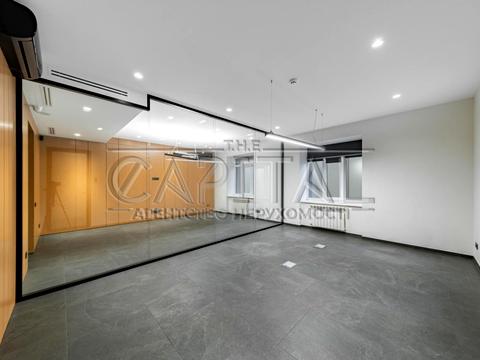 комерційна за адресою Євгена Гуцала пров. (Кутузова), 3