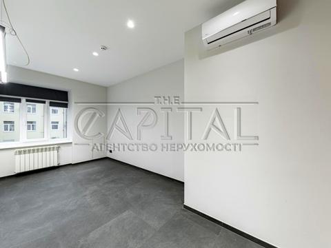 комерційна за адресою Євгена Гуцала пров. (Кутузова), 3