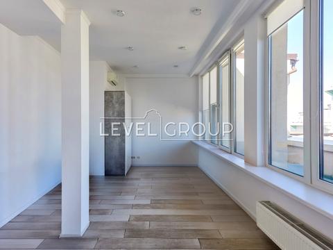 квартира по адресу Круглоуниверситетская ул., 3-5