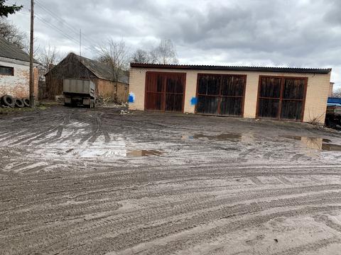 комерційна за адресою Стельмаха, 2