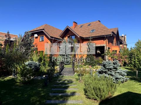 будинок за адресою Лісова вул.