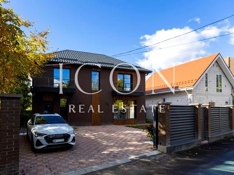 дом по адресу Миколи Хвильового ул.