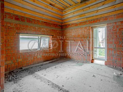 дом по адресу вул. Дачна, 1