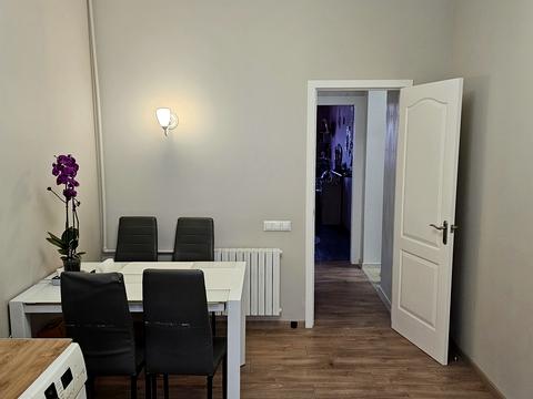 квартира за адресою Дмитра Яворницького просп. (Карла Маркса), 119