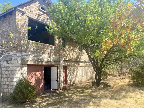 будинок за адресою Садова