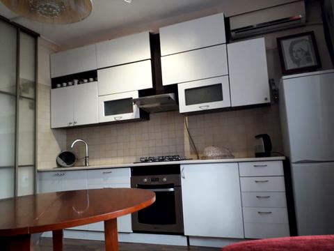 квартира за адресою Паркова вул., 77