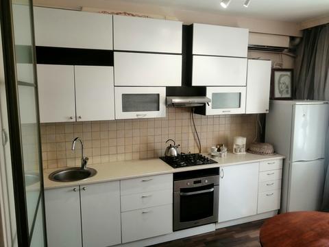 квартира за адресою Паркова вул., 77