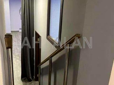 комерційна за адресою Академіка Богомольця вул., 5