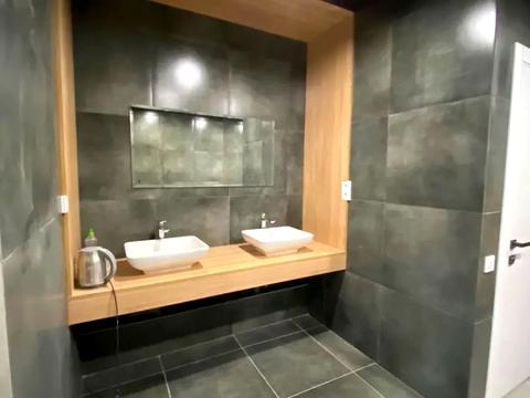 коммерческая по адресу Князей Острожских ул. (Московська), 23