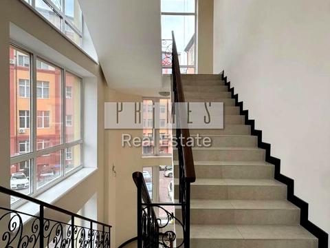 комерційна за адресою Глибочицька вул., 17