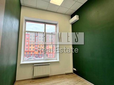 комерційна за адресою Глибочицька вул., 17