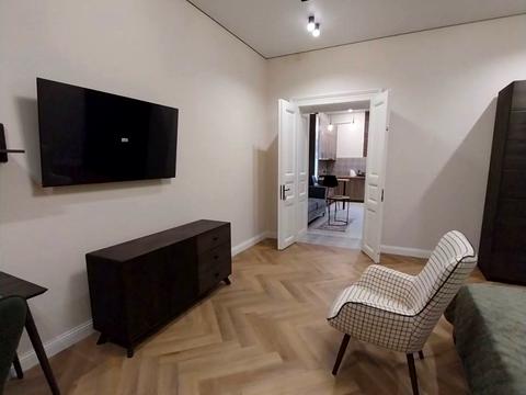 квартира за адресою Олени Степанівни вул. (Ленінградська), 17