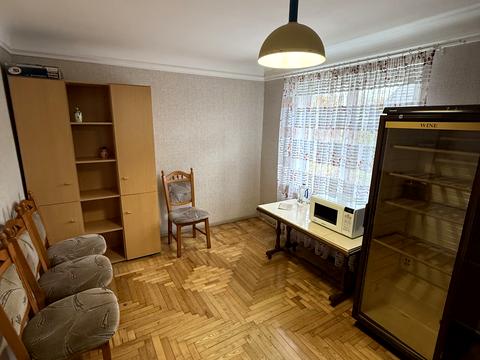 будинок за адресою Академічна вул., 10