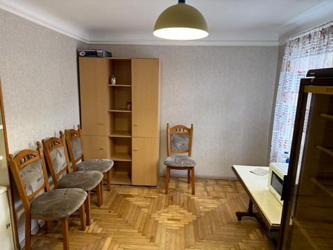 будинок за адресою Академічна вул., 10