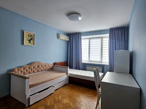 квартира за адресою Зоряний бульв., 1