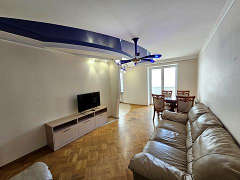 квартира за адресою Зоряний бульв., 1