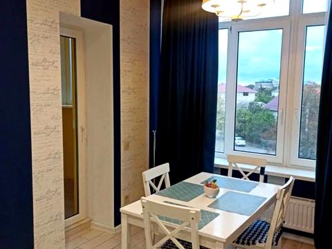 квартира за адресою Жаботинського вул. (Пролетарская улица), 56а