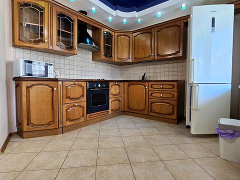 квартира за адресою Зоряний бульв., 1