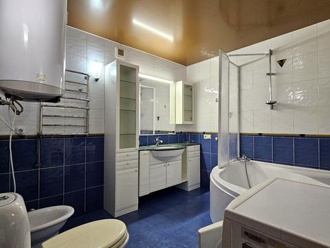 квартира за адресою Зоряний бульв., 1