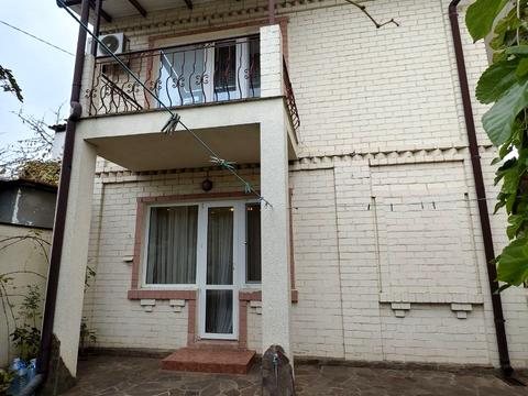 будинок за адресою Дніпровська вул.