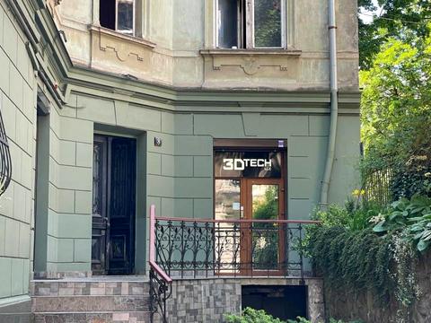 коммерческая по адресу Вербицкого ул., 9