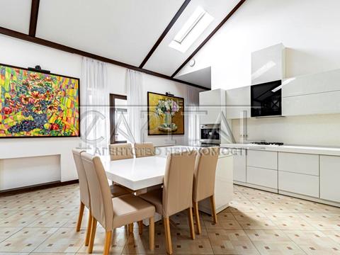 дом по адресу Святищенская ул.