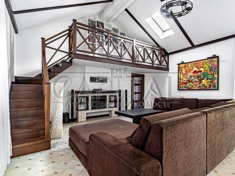 дом по адресу Святищенская ул.