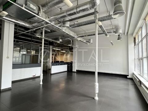 комерційна за адресою антоновича, 32в