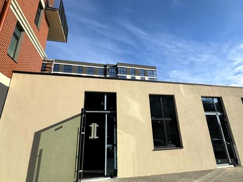 коммерческая по адресу Лесная ул., 2б