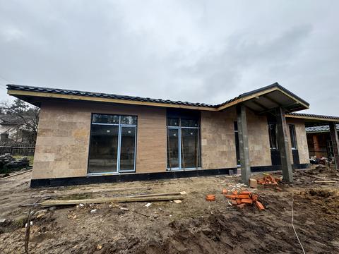 будинок за адресою Нова