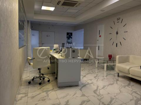 коммерческая по адресу Николая Амосова ул., 6