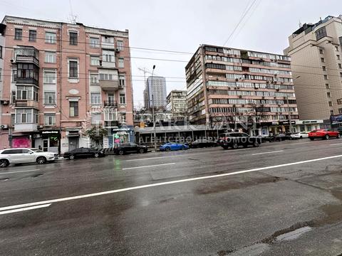 комерційна за адресою Антоновича вул. (Горького), 93