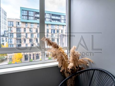 квартира за адресою Салютна вул., 2-Б