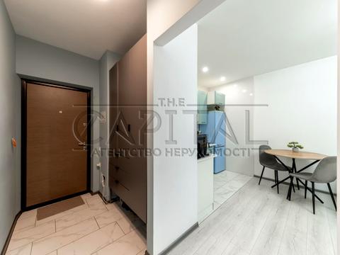 квартира за адресою Салютна вул., 2-Б