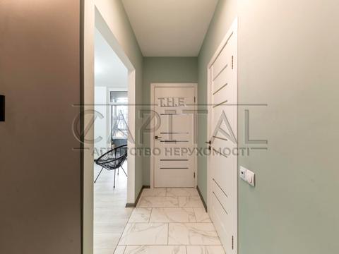 квартира за адресою Салютна вул., 2-Б