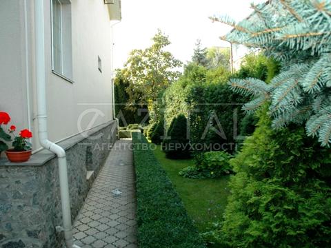 будинок за адресою смт. Козин, Старокиївська вул.