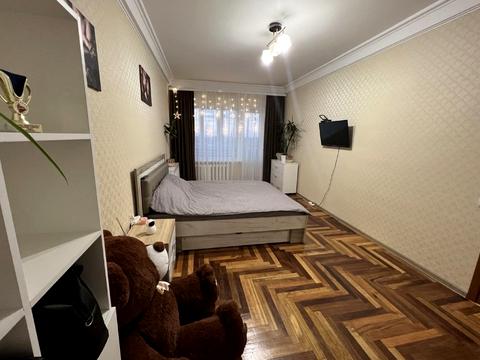 квартира за адресою Героїв Крут вул. (12 Квітня), 2-В