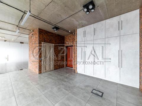 комерційна за адресою Жилянська вул., 1-А