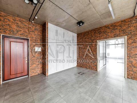 комерційна за адресою Жилянська вул., 1-А