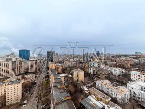 комерційна за адресою Жилянська вул., 1-А