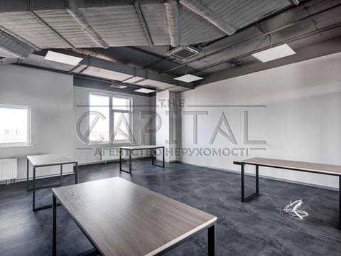 коммерческая по адресу Степана Бандеры просп. (Московський), 9