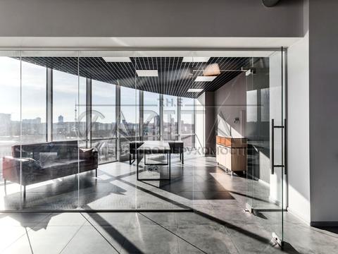 коммерческая по адресу Степана Бандеры просп. (Московський), 9