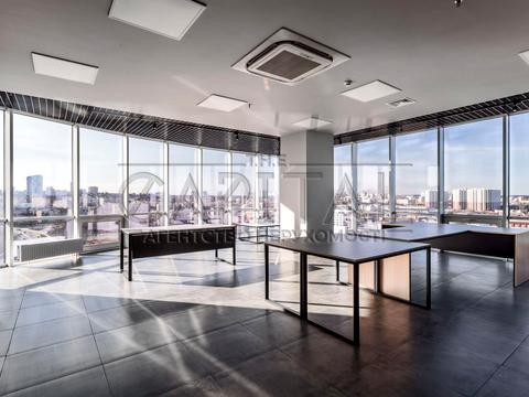 коммерческая по адресу Степана Бандеры просп. (Московський), 9