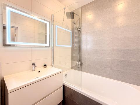 квартира за адресою Угорська вул., 14