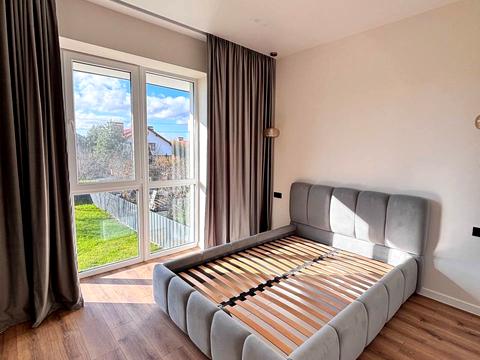 будинок за адресою набережна Василя Стефаника вул.