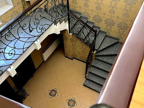 будинок за адресою 49-та Садова вул.