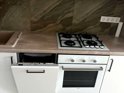 квартира по адресу Героев Майдана ул., 5