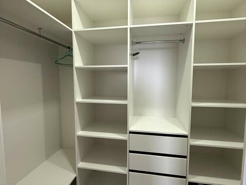 квартира по адресу Співдружності ул., 1