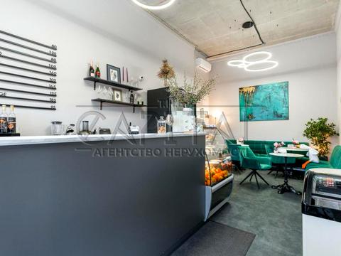 коммерческая по адресу Андрея Верхогляда ул. (Михайла Драгомирова), 15-А