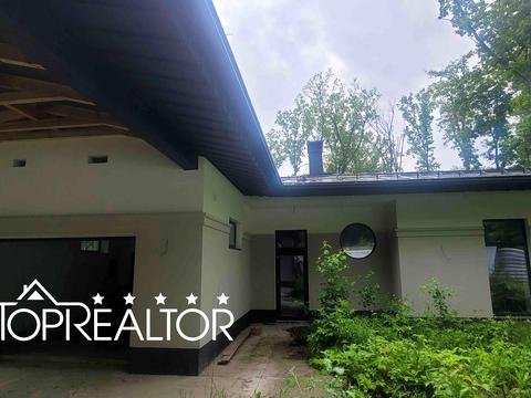 дом по адресу Київська